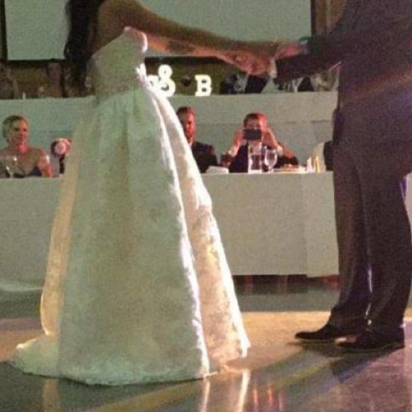 Timeless Wedding Dress - Picture 8 of 8